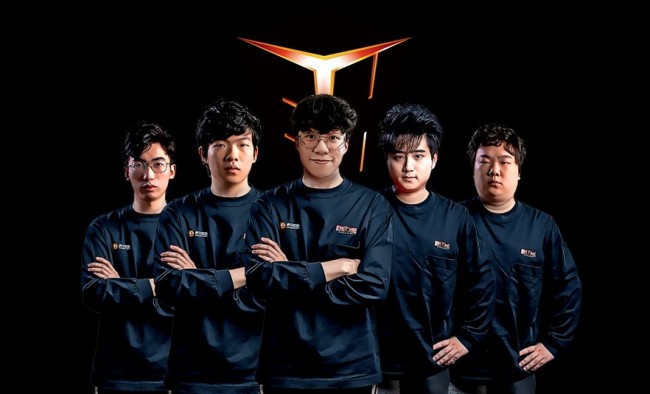 进攻发动机 进攻发动机