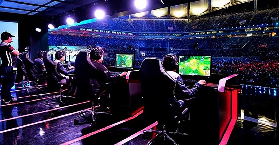 手臂和肩膀 手臂和肩膀