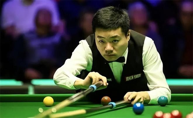 全世界的足 全世界的足