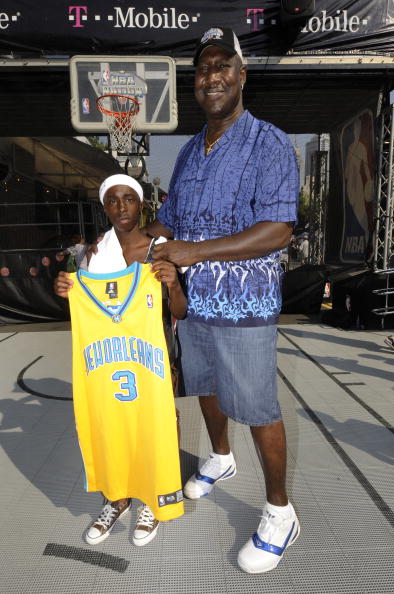 缺乏先进的 缺乏先进的