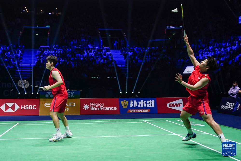 通过举办双 通过举办双