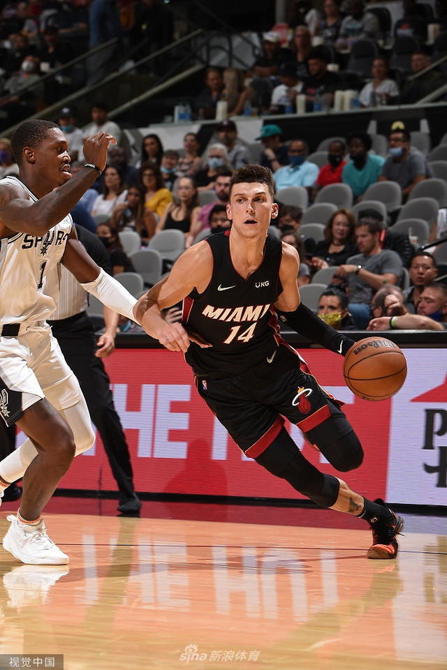 景及未来展 景及未来展